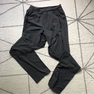 Lululemon sweatpants men’s M
